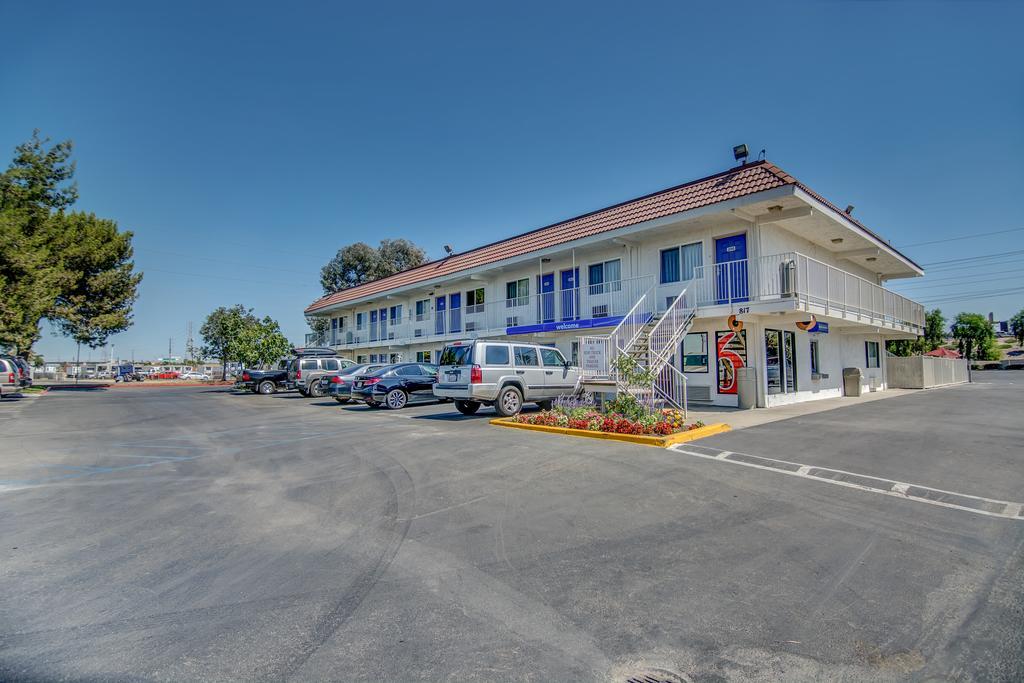 Motel 6-Stockton, Ca - Charter Way West Exterior photo