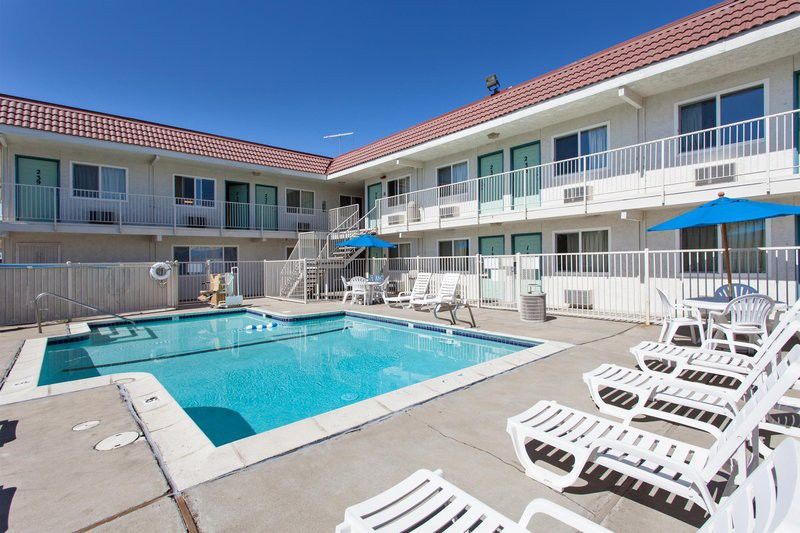 Motel 6-Stockton, Ca - Charter Way West Exterior photo