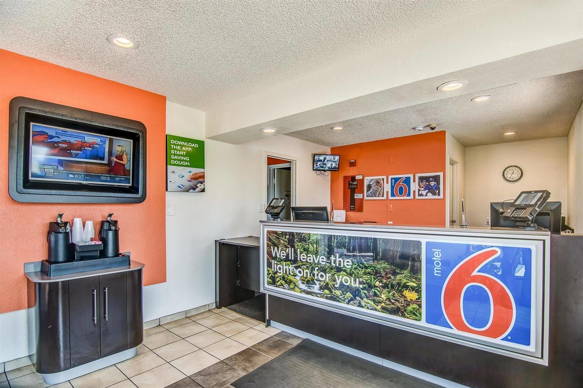 Motel 6-Stockton, Ca - Charter Way West Exterior photo
